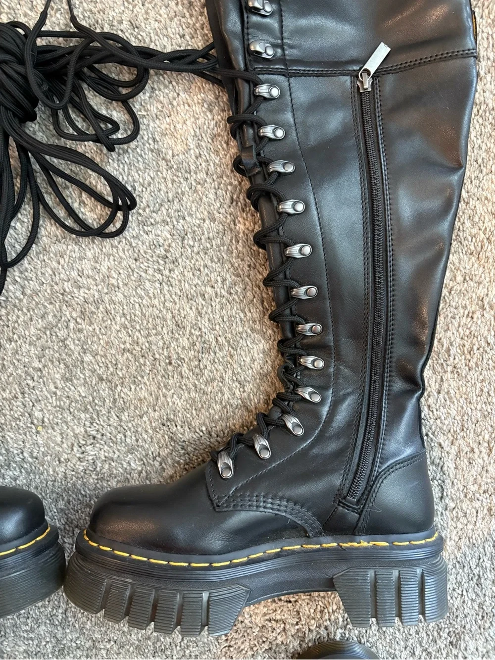 Dr. Martens Platform Audrick 221 XTRM Boots! LIKE NEW!